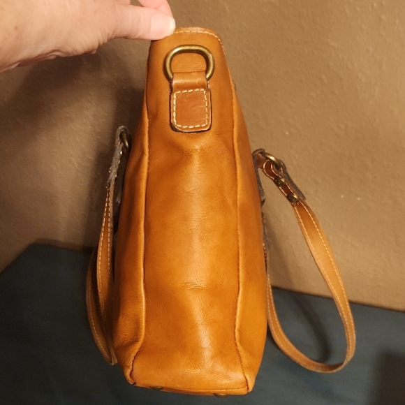 Patricia Nash Italian Leather Gava Tote - Picture 5 of 13